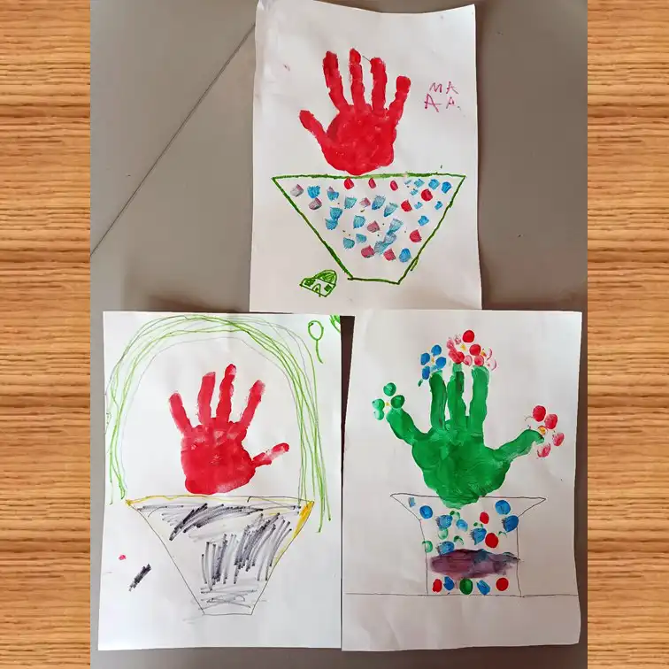 Handprint Flowers 2